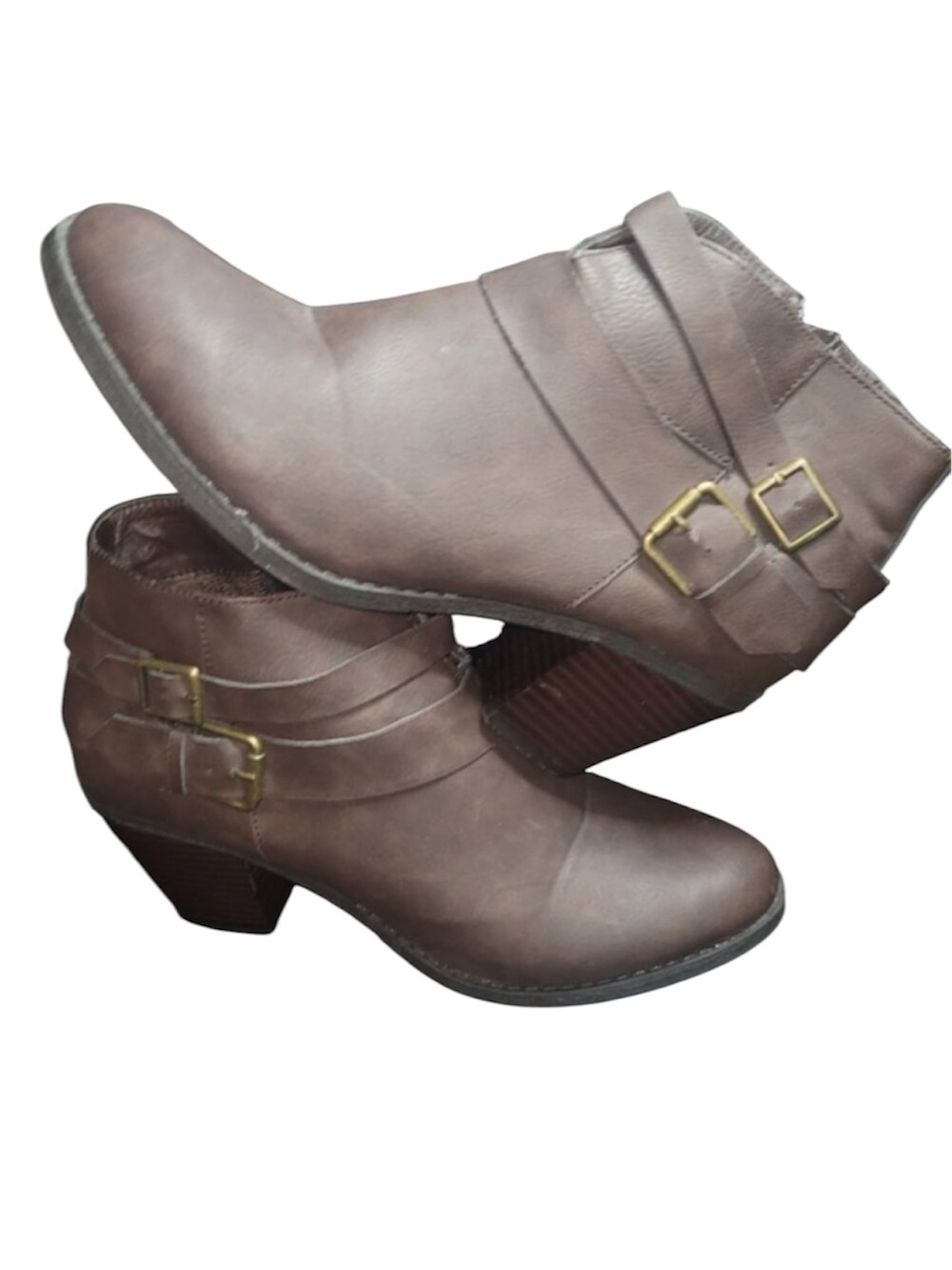 Olive Street 9 1/2 M Brown Chunky Heel Ankle Boot